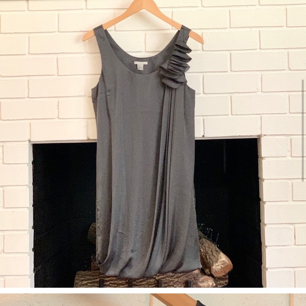 EUC H&M Gray Bubble Dress Sz 6